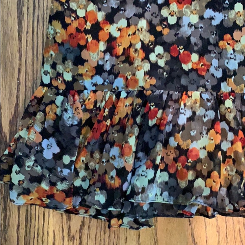 Olivaceous Razorback Tank - Picture 3 of 7